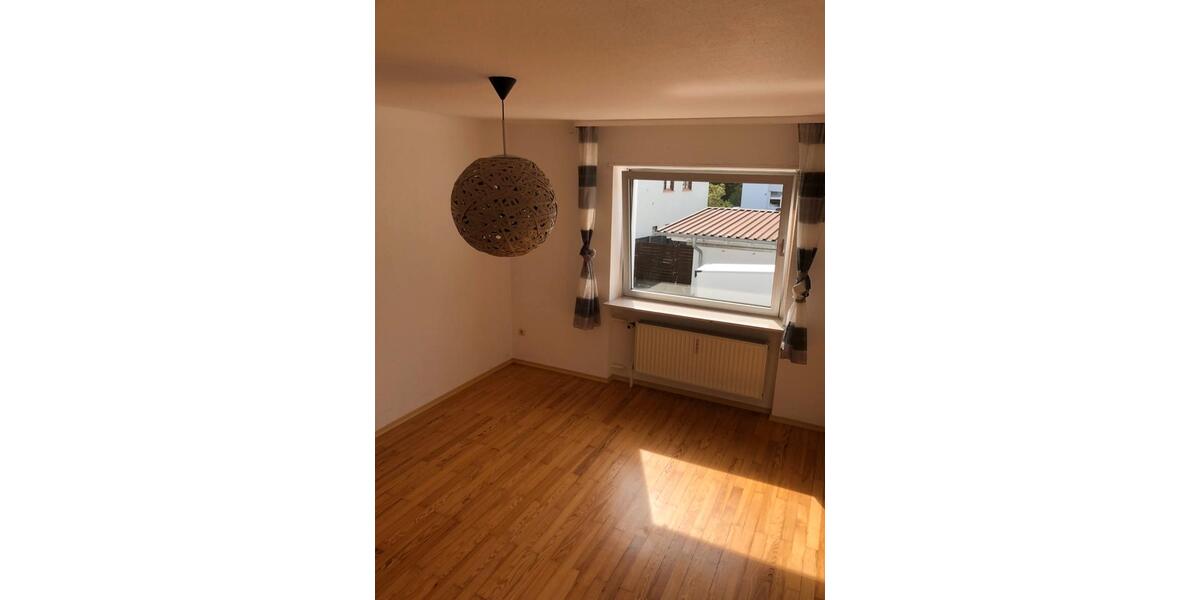 Erdgeschoßwohnung Mehlbach - 4 Zimmer, 80 m&sup2;, 600&euro; | Angebot:26399626