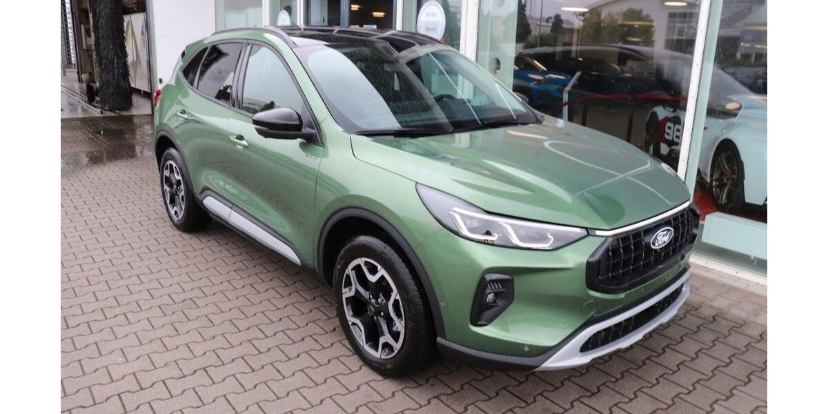 Ford Kuga 9.500 km 36.380 &euro; Cham 93413