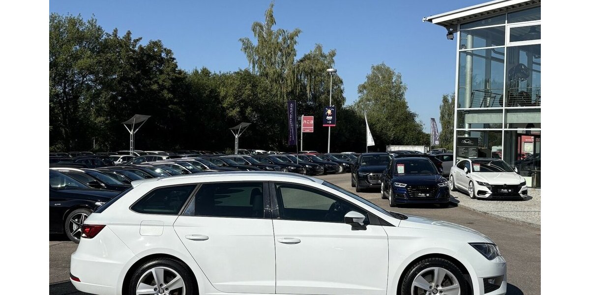 Seat Leon 1.8 ST FR NAVIGATION/SITZHEIZUNG/KLIMAx2 139.535 km 9.900 &euro; Villingen-Schwenningen 78054