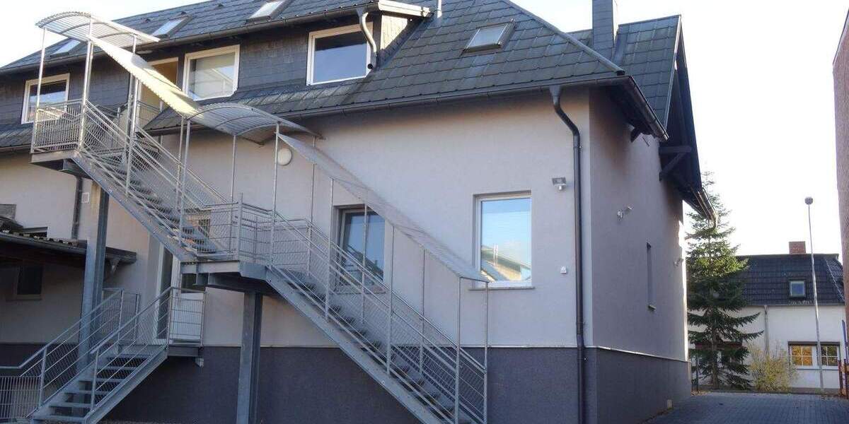 Zimmer Rathenow Rathenow West - 4 Zimmer, 145 m&sup2;, 1.160&euro; | Angebot:25665406