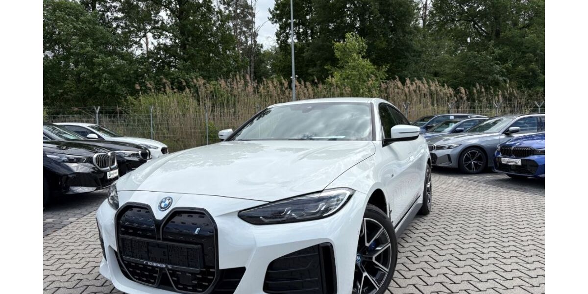BMW i4 46.638 km 41.999 &euro; Rödermark 63322