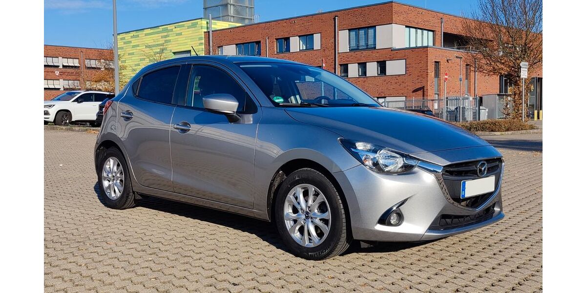 Mazda 2 82.000 km 13.600 &euro; Ratingen 40882