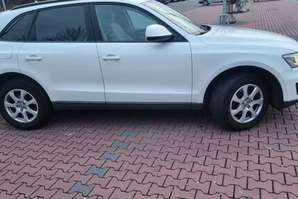 Audi Q5 221.231 km 10.599 &euro; Mainz 55120