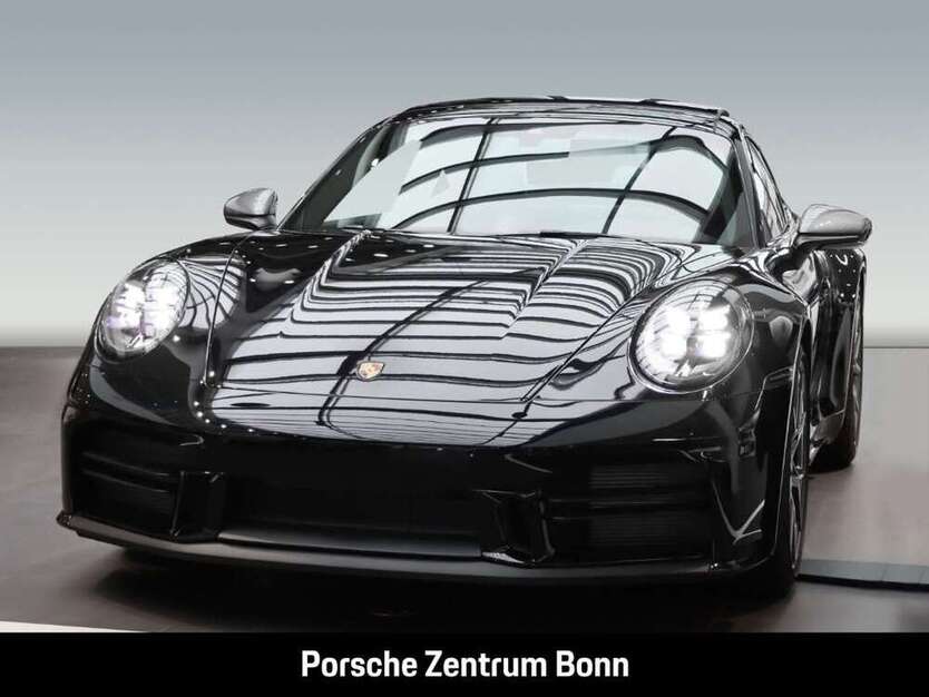 992