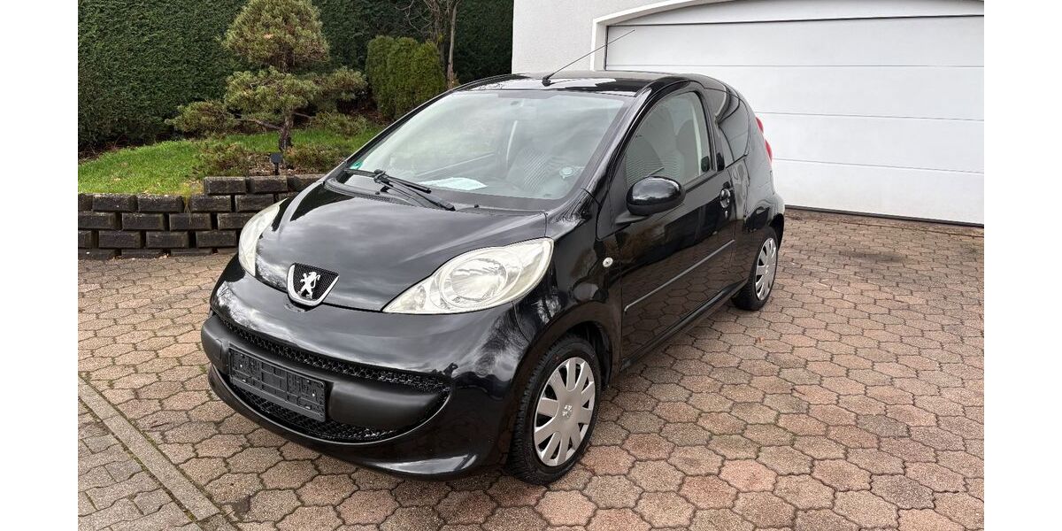 Peugeot 107 140.600 km 2.990 &euro; Bliesen (St. Wendel) 66606