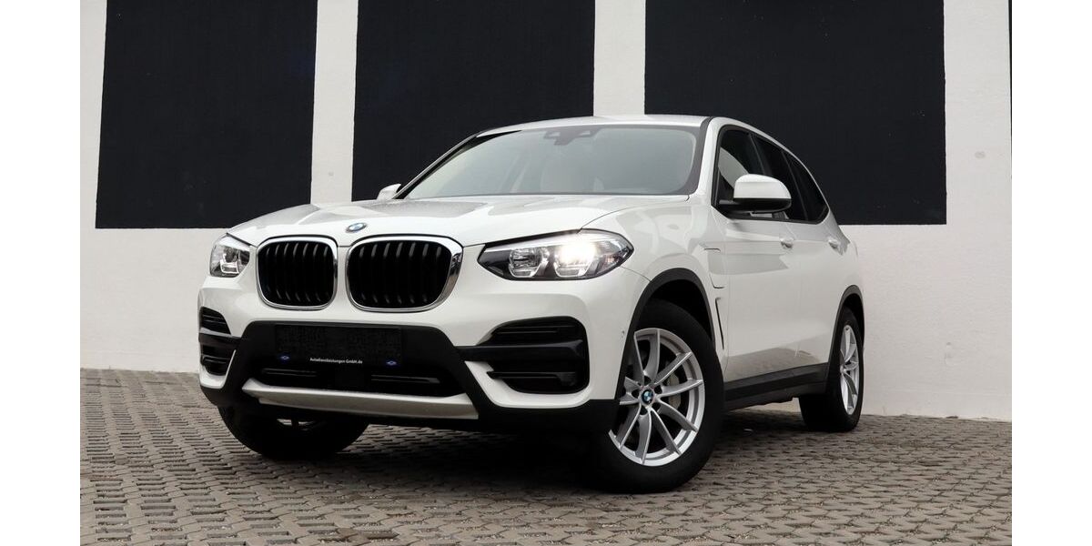 BMW X3 69.900 km 29.900 &euro; Unterschleißheim 85716