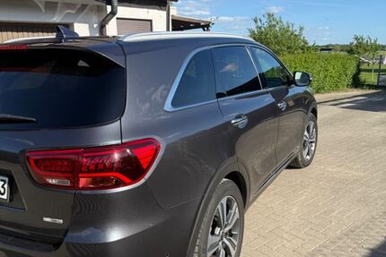 Kia Sorento 117.000 km 22.999 &euro; Trollenhagen 17039