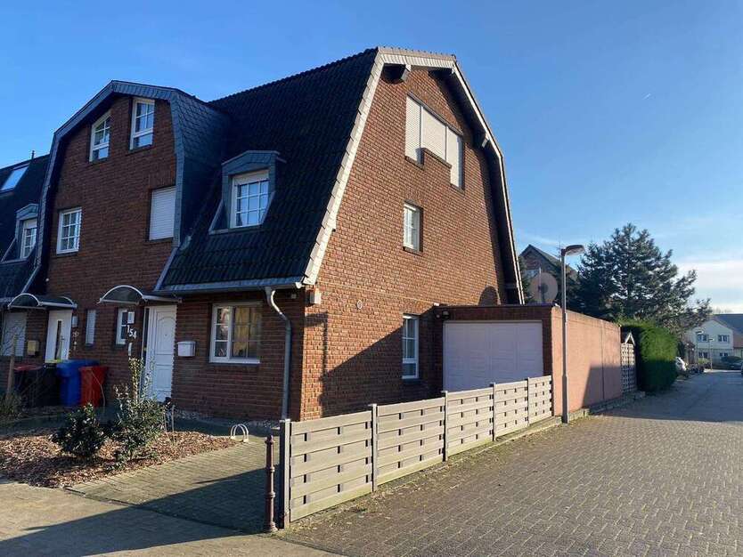 Haus zum Kaufen in Krefeld 580.000 € 160 m²