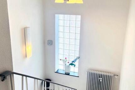 Zentrale 5 Zimmer Familienwohnung Praxisräume in Marburg-Cappel 5 zimmer