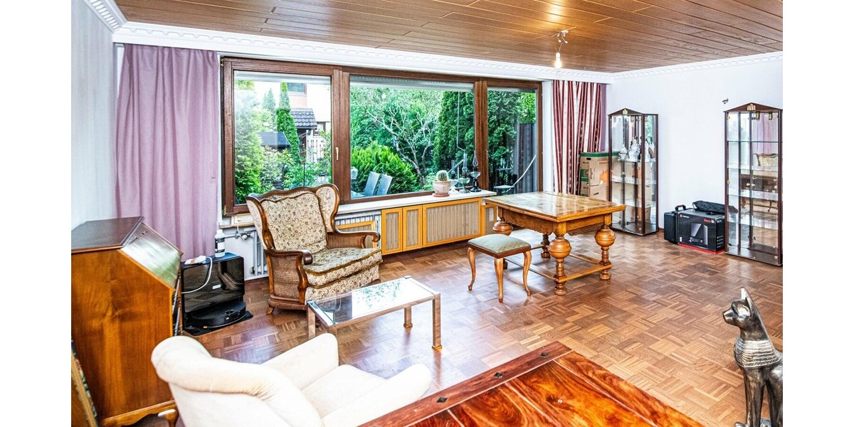 Charmantes Reihenmittelhaus mit eingewachsenen Garten in ruhiger Wohnlage - Reihenmittelhaus Amberg | Angebot:26948784