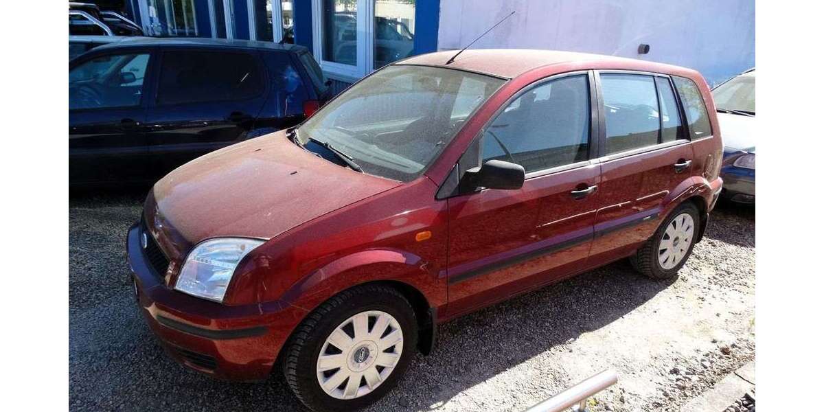 Ford Fusion 184.000 km 300 &euro; Vlotho 32602