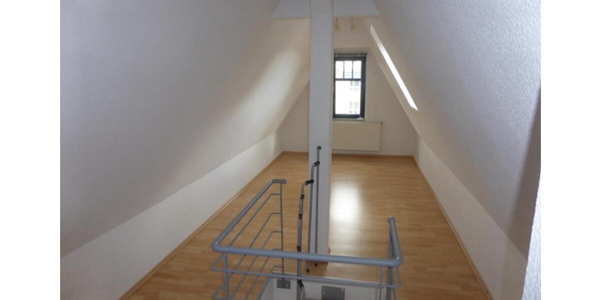 Dachgeschoßwohnung Schmalkalden - 2 Zimmer, 48 m&sup2;, 384&euro; | Angebot:25252599