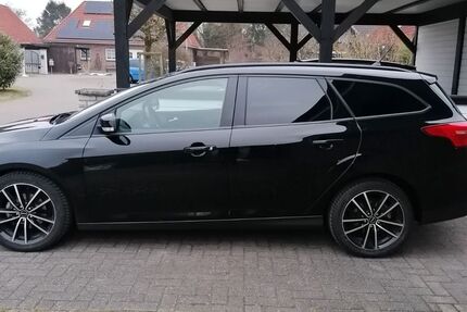 Ford Focus 143.000 km 9.490 &euro; Wietze 29323