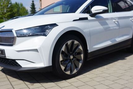 Skoda Enyaq 11.900 km 46.480 € Waldshut-Tiengen 79761