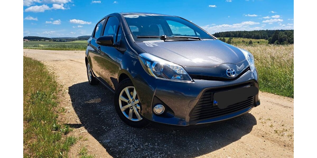 Toyota Yaris 143.700 km 8.500 &euro; Neresheim 73450