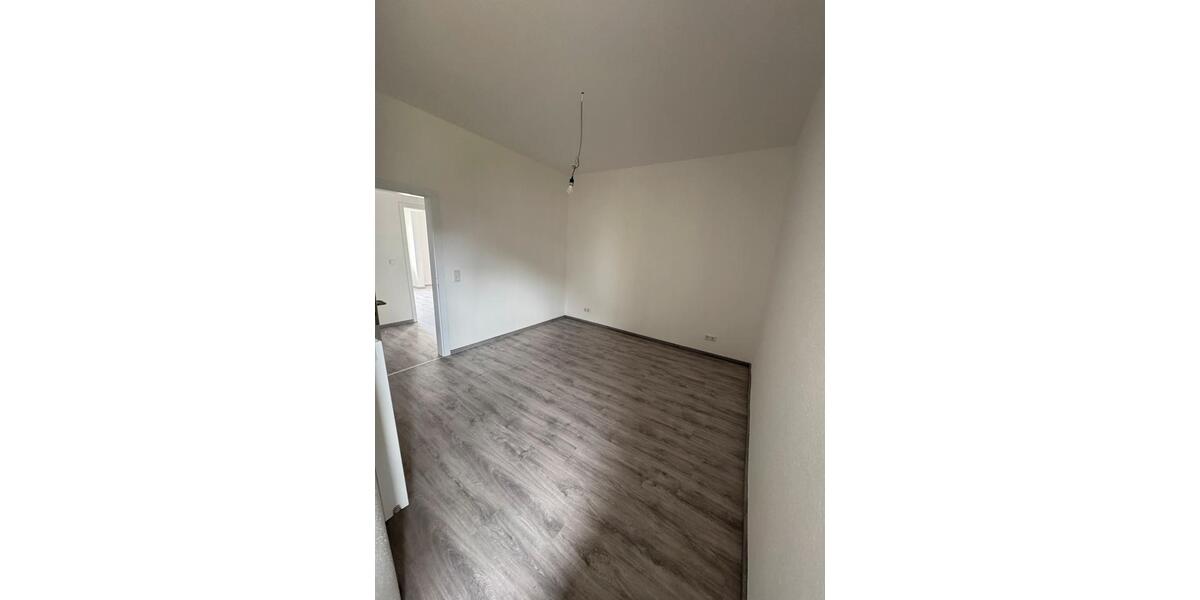 Erdgeschoßwohnung Löhne - 3 Zimmer, 85 m&sup2;, 950&euro; | Angebot:26022958