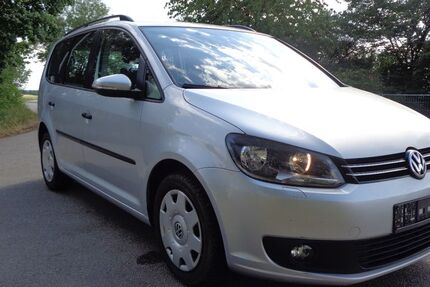 VW Touran 171.914 km 8.500 &euro; Regensburg 93055
