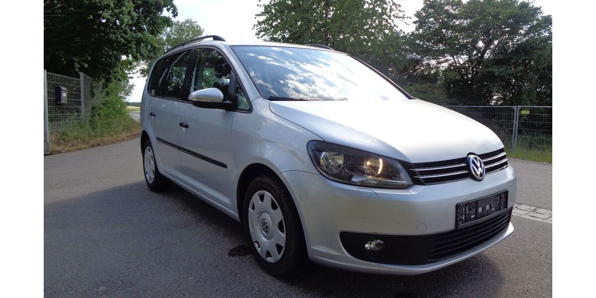 VW Touran 171.914 km 8.500 &euro; Regensburg 93055