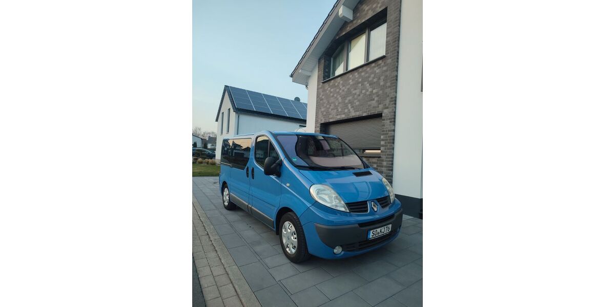 Renault Trafic 233.000 km 11.490 &euro; Warstein 59581