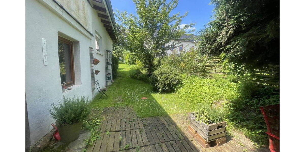 Einfamilienhaus Üxheim/Flesten Flesten - 4 Zimmer, 195 m&sup2;, 250.000&euro; | Angebot:26358798