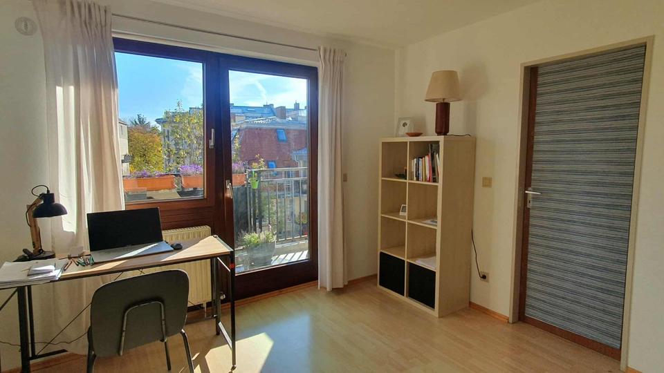 Wohnen auf Zeit München Ludwigsvorstadt-Isarvorstadt - 2 Zimmer, 45 m&sup2;, 1.120&euro; | Angebot:26410248