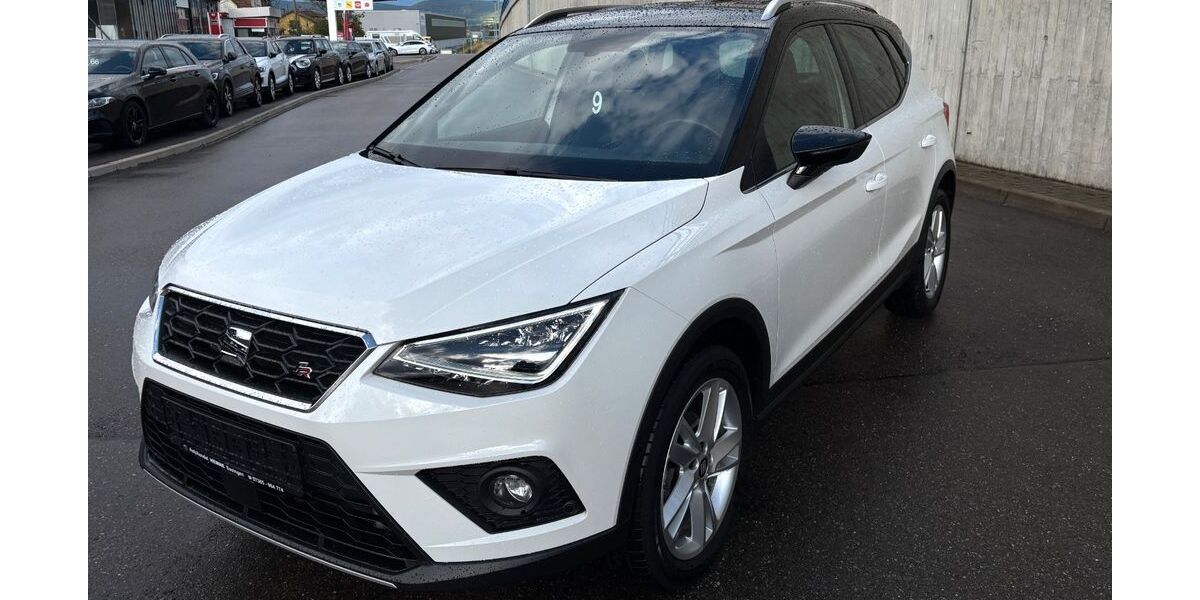 Seat Arona 100.000 km 12.900 &euro; Essingen­­­ 73457