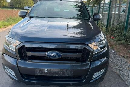 Ford Ranger 203.266 km 15.799 &euro; Euskirchen 53879