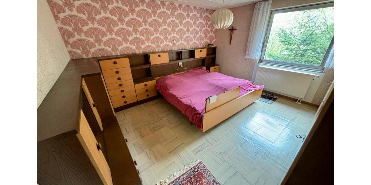Einfamilienhaus Siegen Weidenau - 6.5 Zimmer, 150 m&sup2;, 324.000&euro; | Angebot:26253376