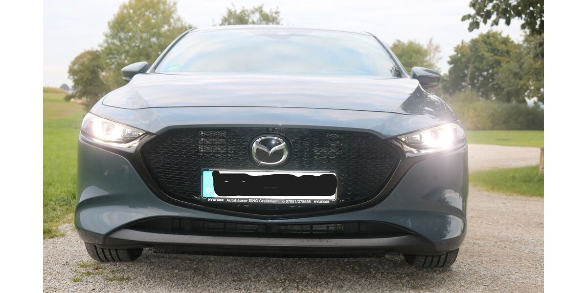 Mazda 3 43.000 km 21.700 &euro; Satteldorf 74589