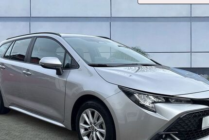 Toyota Corolla 14.935 km 26.880 &euro; Ismaning 85737