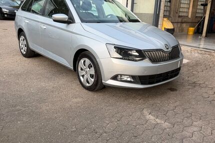Skoda Fabia 191.000 km 6.480 &euro; Essen 45141