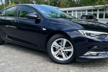 Opel Insignia 97.499 km 11.490 &euro; Bremen 28329