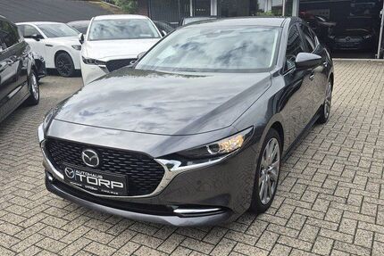 Mazda 3 64.545 km 22.990 &euro; Wilhelmshaven 26388