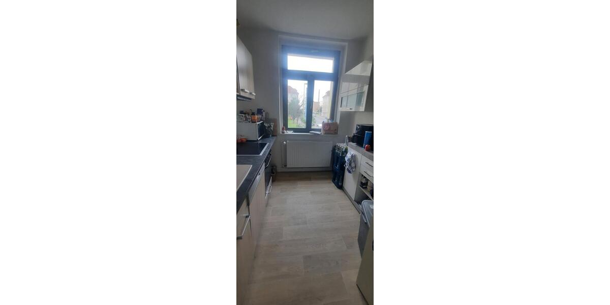 Etagenwohnung Leuna - 3 Zimmer, 75 m&sup2;, 920&euro; | Angebot:24649616