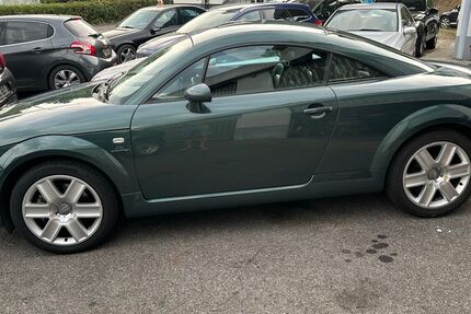 Audi TT 156.900 km 5.950 &euro; Siegen 57078