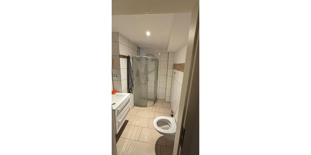 Mehrfamilienhaus, Wohnhaus Landau an der Isar - 14 Zimmer, 380 m&sup2;, 740.000&euro; | Angebot:26091158