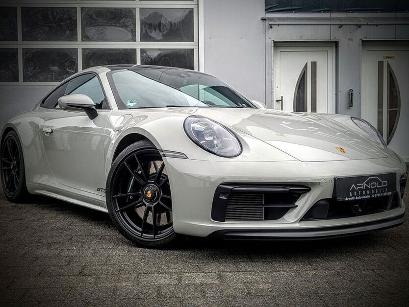 992