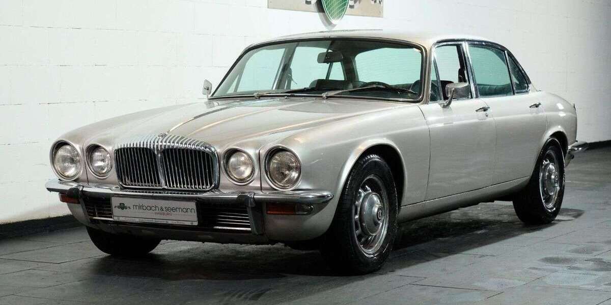 Jaguar Daimler 89.489 km 19.900 &euro; Schenefeld 22869