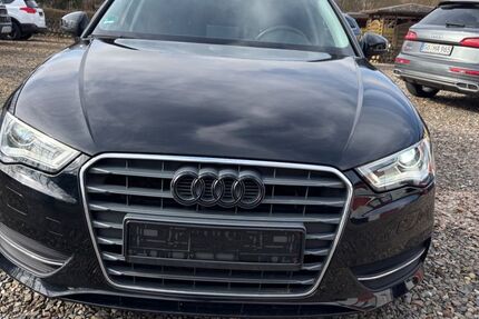 Audi A3 210.000 km 5.750 &euro; Rosdorf/Obernjesa 37124