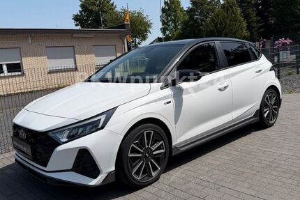 Hyundai i20 15.888 km 18.890 &euro; Wegberg 41844