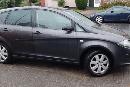 Seat Altea 147.000 km 2.500 € Gelsenkirchen 45891