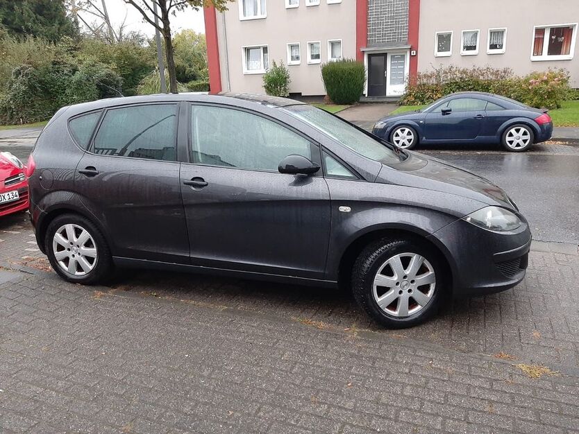 Seat Altea 147.000 km 2.500 € Gelsenkirchen 45891