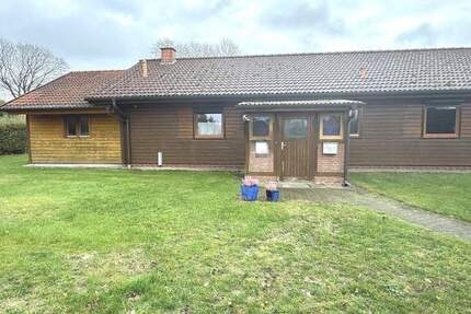 Haus Oetzen - 5 Zimmer, 110 m&sup2;, 215.000&euro; | Angebot:25771412