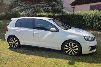VW Golf 144.474 km 10.500 &euro; Böttingen 78583