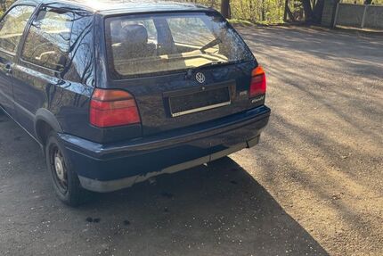 VW Golf 182.000 km 1.499 &euro; Unnau 57648