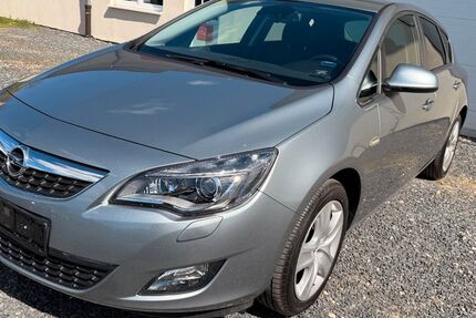 Opel Astra 63.800 km 5.990 &euro; Pasewalk 17309