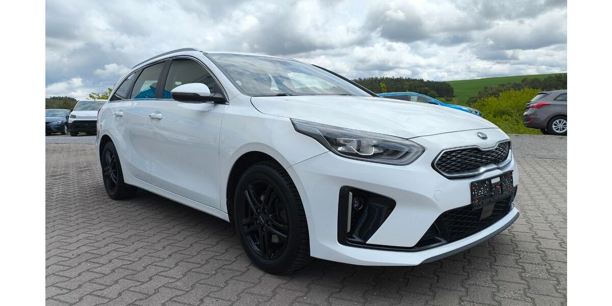 Kia ceed / Ceed 105.350 km 15.885 &euro; Buchen 74722