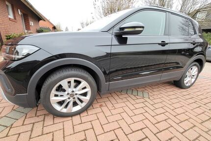 VW T-Cross 9.900 km 24.300 &euro; Südbrookmerland 26624