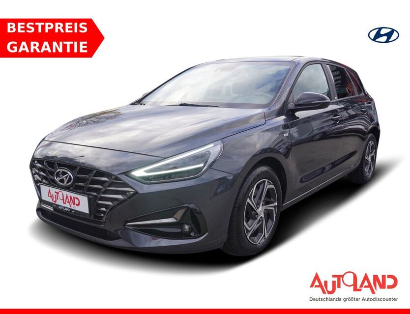 Hyundai i30 70.125 km 20.950 € Berlin 13599