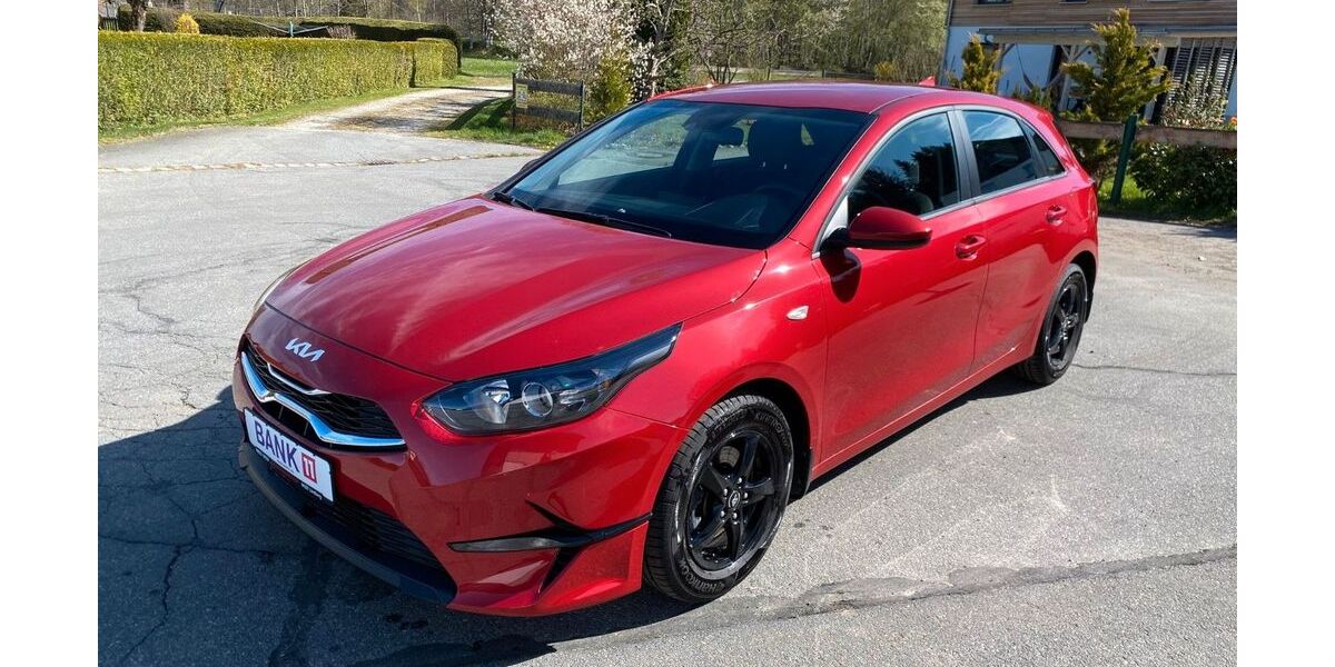 Kia ceed / Ceed 24.300 km 20.890 &euro; Lindbergmühle 94227